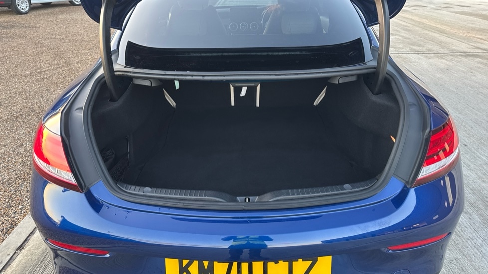 Used Mercedes-Benz C Class 2020 for sale - 76928046: Photo 15