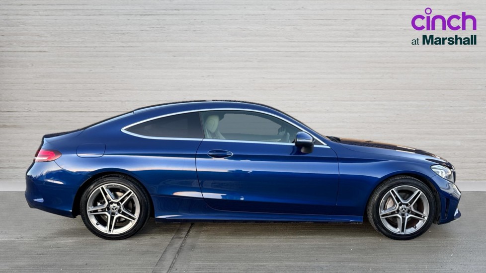 Used Mercedes-Benz C Class 2020 for sale - 76928046: Photo 2