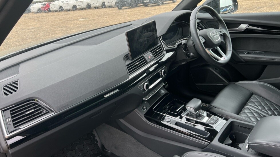 Used Audi Q5 2023 for sale - 76528921: Photo 10