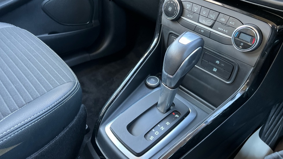 Used Ford Ecosport 2019 for sale - 76552405: Photo 28