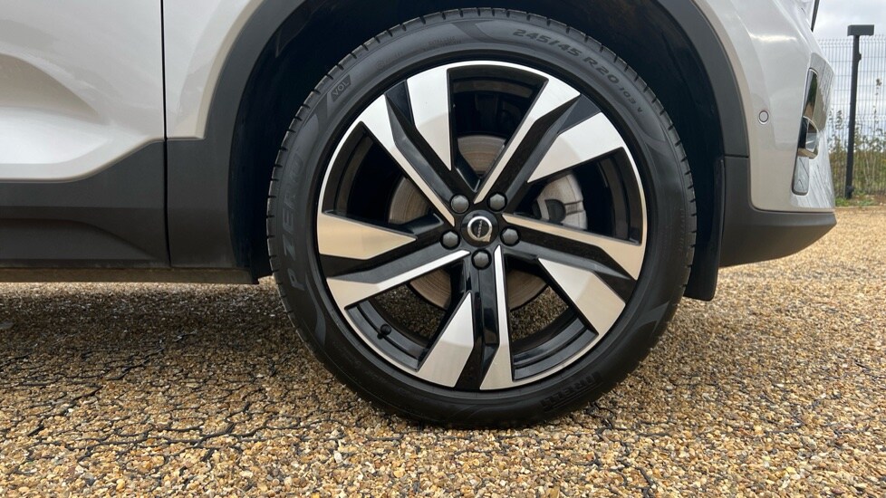 Used Volvo XC40 2024 for sale - 76007836: Photo 16