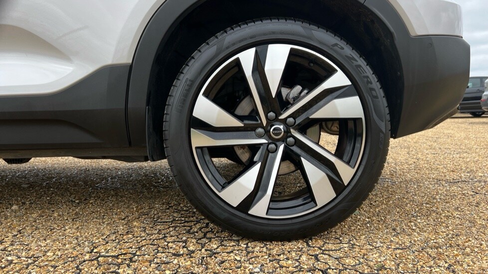 Used Volvo XC40 2024 for sale - 76007836: Photo 26