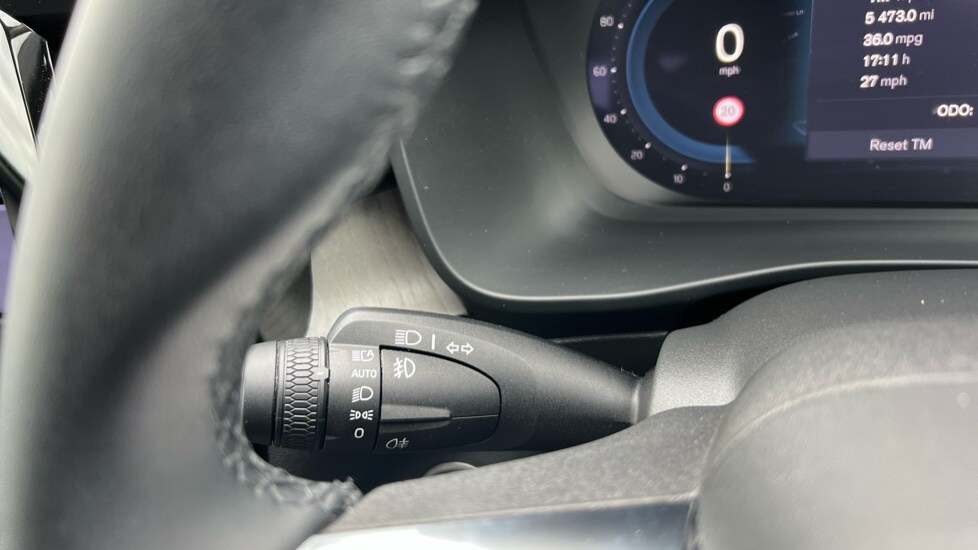 Used Volvo XC40 2024 for sale - 76007836: Photo 29