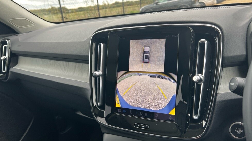 Used Volvo XC40 2024 for sale - 76007836: Photo 39