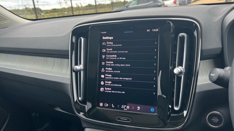 Used Volvo XC40 2024 for sale - 76007836: Photo 40