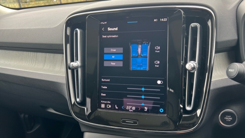 Used Volvo XC40 2024 for sale - 76007836: Photo 47