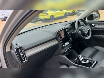 Used Volvo XC40 2024 for sale - 76007836: Photo