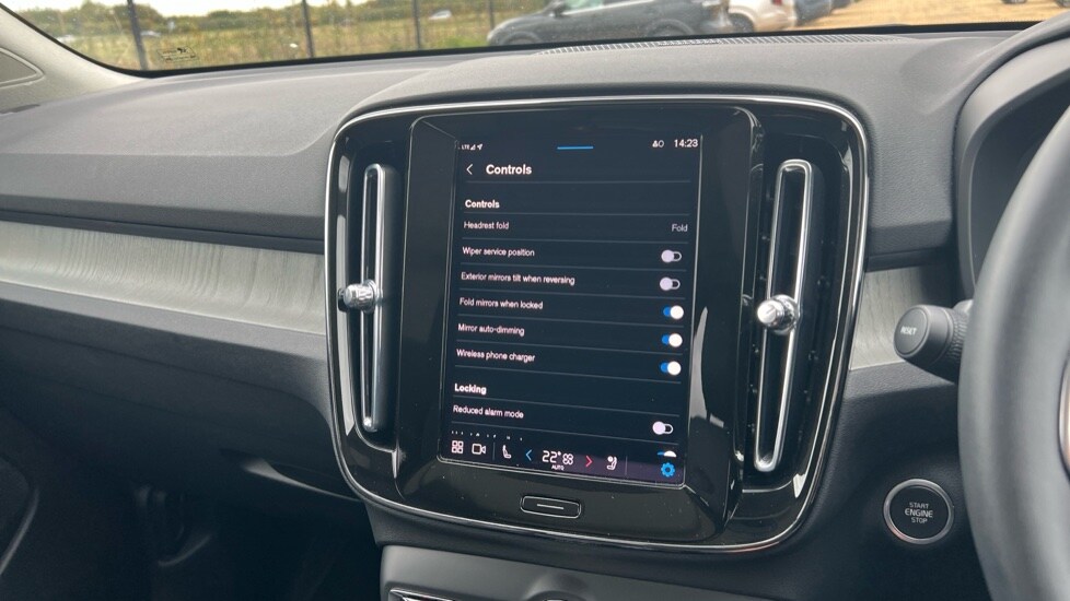 Used Volvo XC40 2024 for sale - 76007836: Photo 50