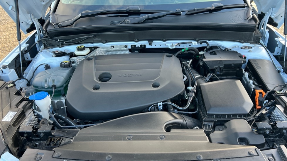 Used Volvo XC40 2025 for sale - 76332243: Photo 23