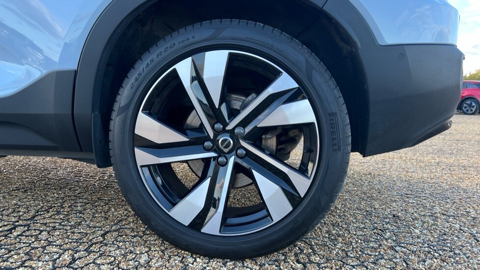 Used Volvo XC40 2025 for sale - 76332243: Photo 26