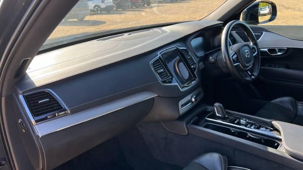 Used Volvo XC90 2021 for sale - 75996888: Photo 4