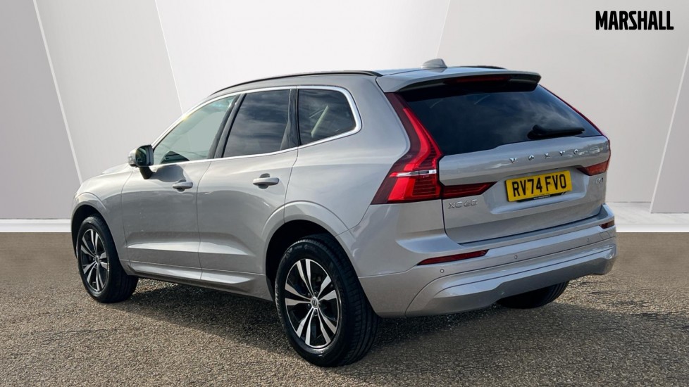 Used Volvo XC60 2024 for sale - 76276537: Photo 2