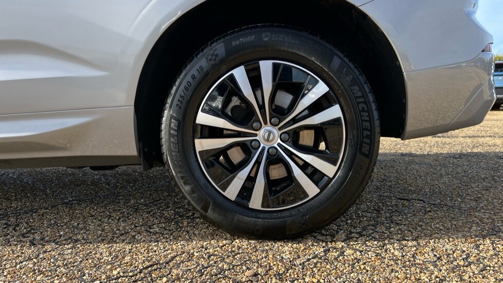 Used Volvo XC60 2024 for sale - 76276537: Photo 26