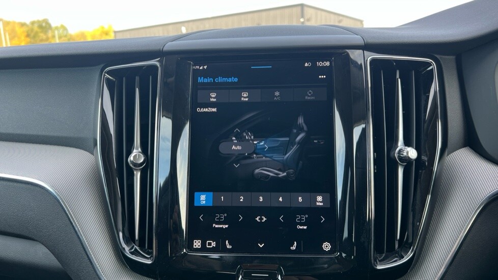 Used Volvo XC60 2024 for sale - 76276537: Photo 48