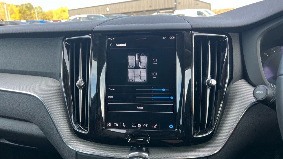 Used Volvo XC60 2024 for sale - 76276537: Photo 51