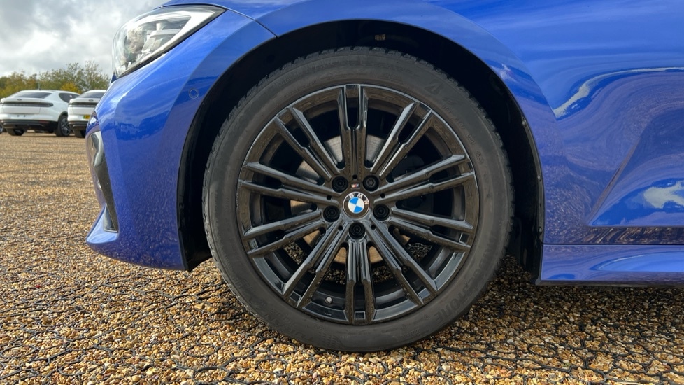 Used BMW 3 Series 2019 for sale - 76528877: Photo 17