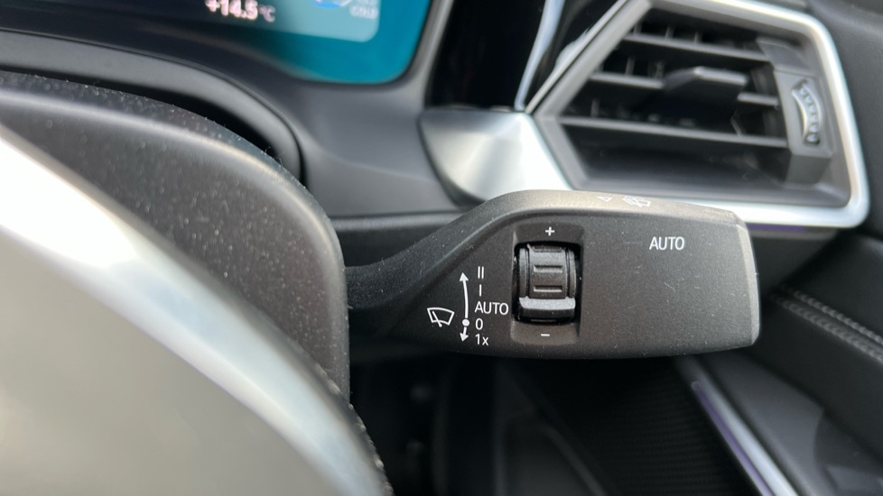 Used BMW 3 Series 2019 for sale - 76528877: Photo 24