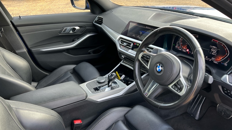 Used BMW 3 Series 2019 for sale - 76528877: Photo 9