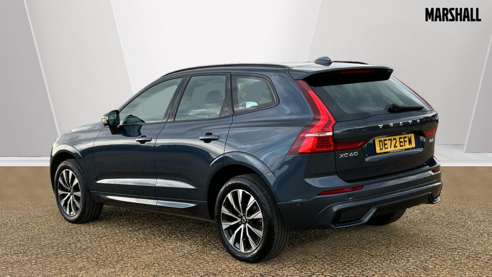 Used Volvo XC60 2022 for sale - 76328358: Photo 2