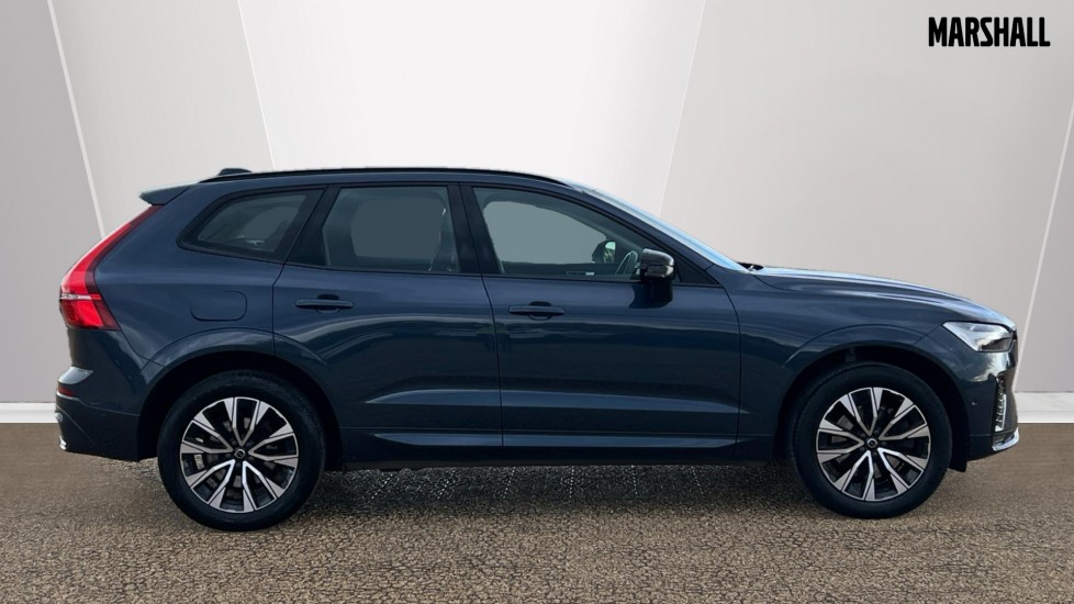 Used Volvo XC60 2022 for sale - 76328358: Photo 3