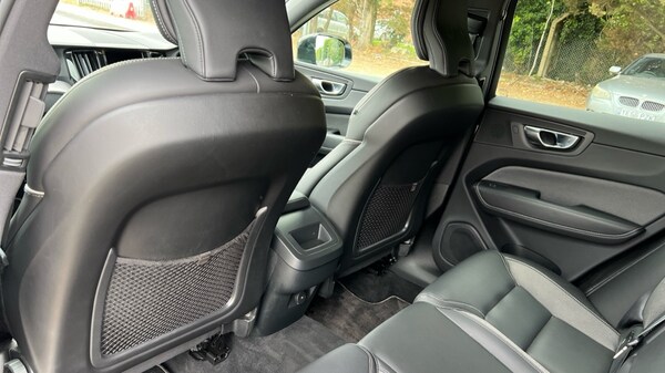 Used Volvo XC60 2021 for sale - 75679268: Photo 36