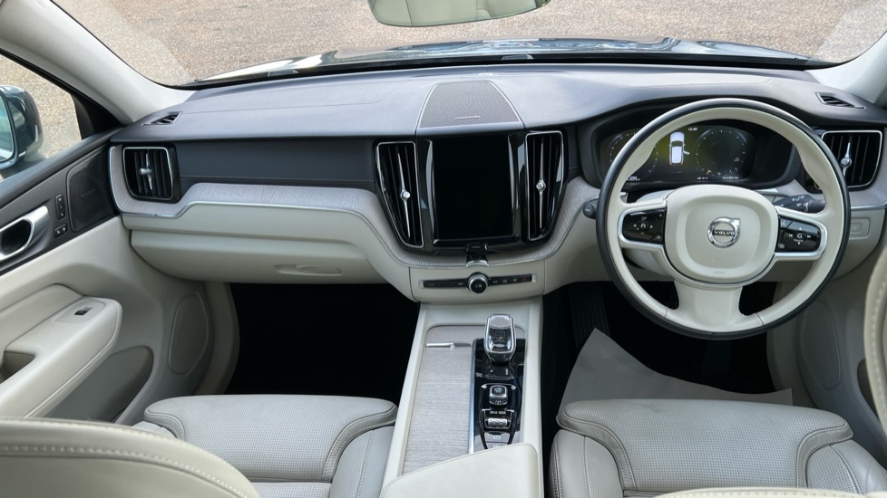 Used Volvo XC60 2021 for sale - 76672600: Photo 21