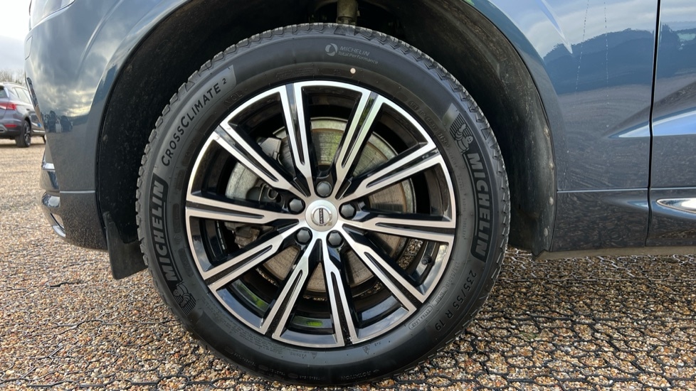 Used Volvo XC60 2021 for sale - 76672600: Photo 25