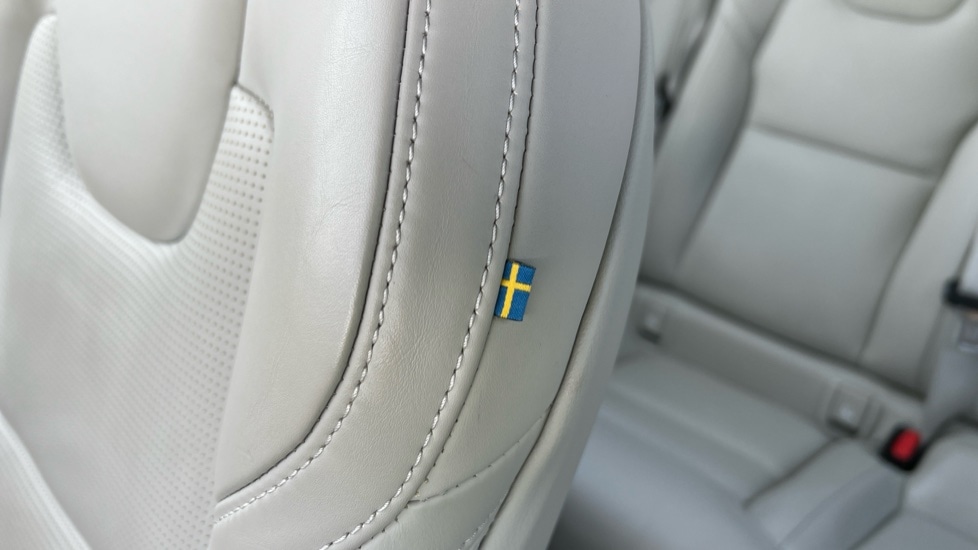 Used Volvo XC60 2021 for sale - 76672600: Photo 27