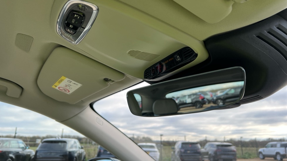 Used Volvo XC60 2021 for sale - 76672600: Photo 51