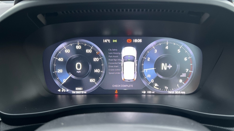Used Volvo XC40 2020 for sale - 76015147: Photo 11