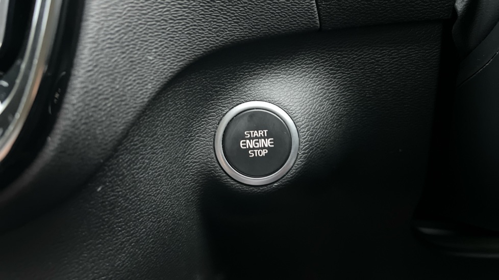 Used Volvo XC40 2020 for sale - 76015147: Photo 28