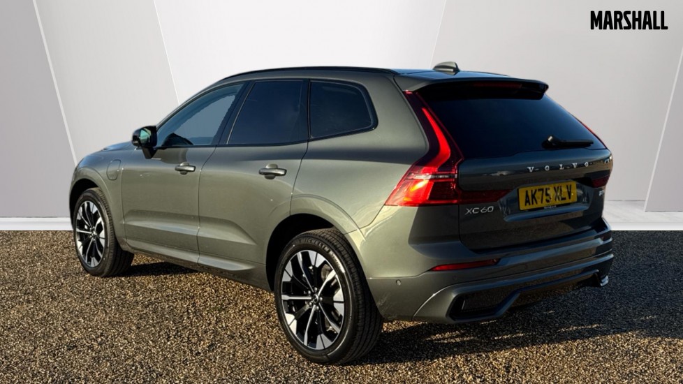 Used Volvo XC60 2025 for sale - 77075693: Photo 2