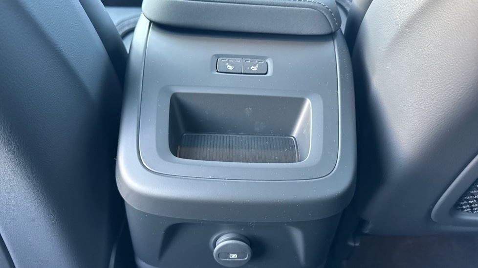 Used Volvo XC60 2025 for sale - 77075693: Photo 28