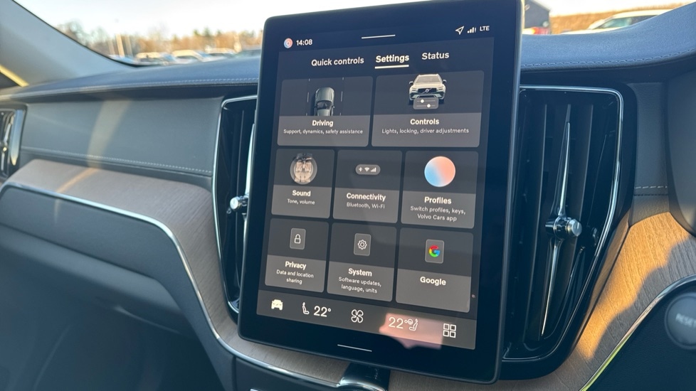 Used Volvo XC60 2025 for sale - 77075693: Photo 40