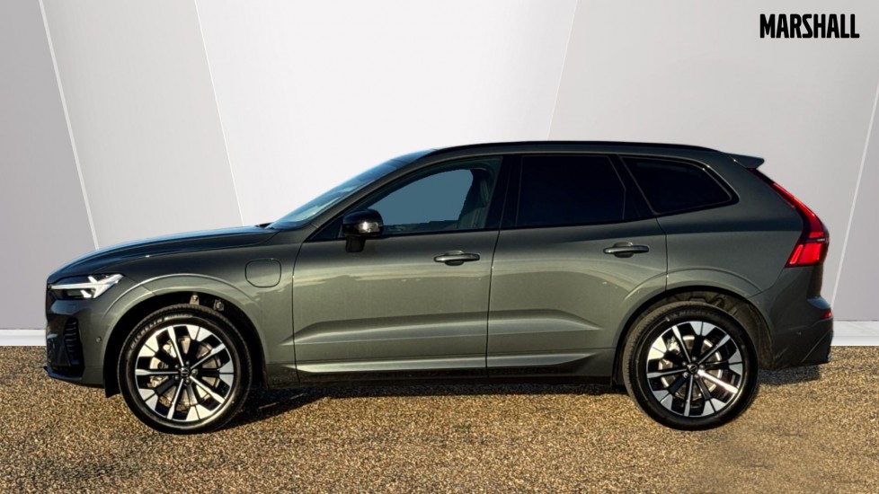 Used Volvo XC60 2025 for sale - 77075693: Photo 8