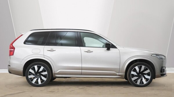 Used Volvo XC90 2024 for sale - 75439642: Photo 2