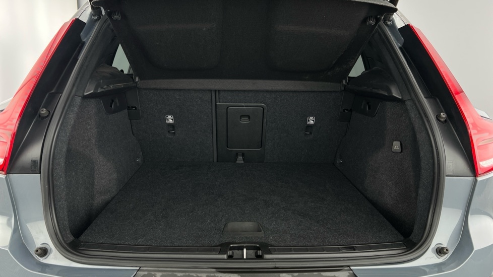 Used Volvo XC40 2021 for sale - 76647878: Photo 5