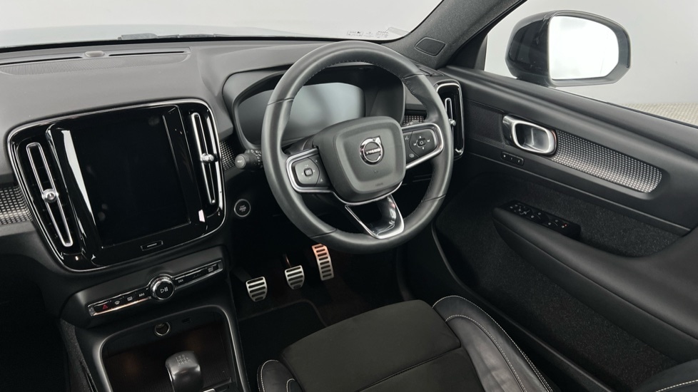 Used Volvo XC40 2021 for sale - 76647878: Photo 8