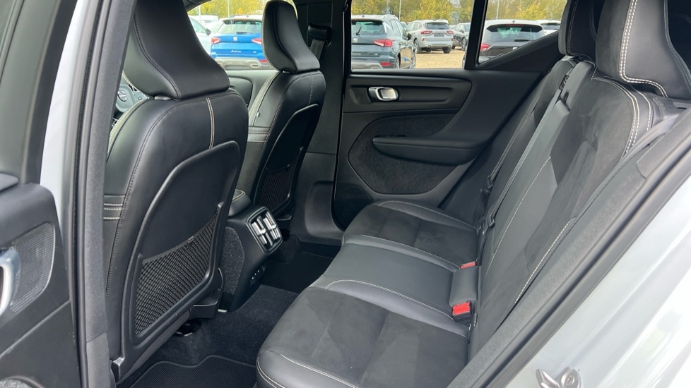 Used Volvo XC40 2022 for sale - 76575170: Photo 10