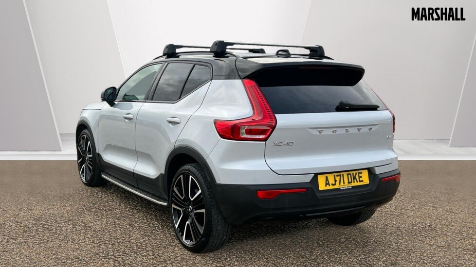 Used Volvo XC40 2022 for sale - 76575170: Photo 2