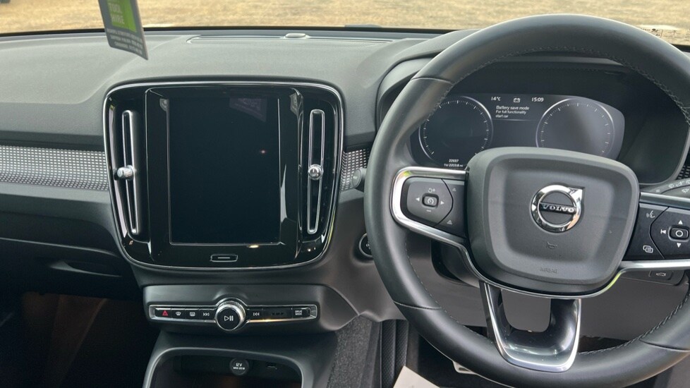 Used Volvo XC40 2022 for sale - 76575170: Photo 22