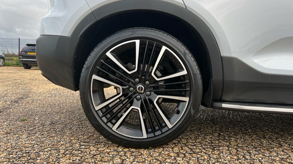 Used Volvo XC40 2022 for sale - 76575170: Photo 24