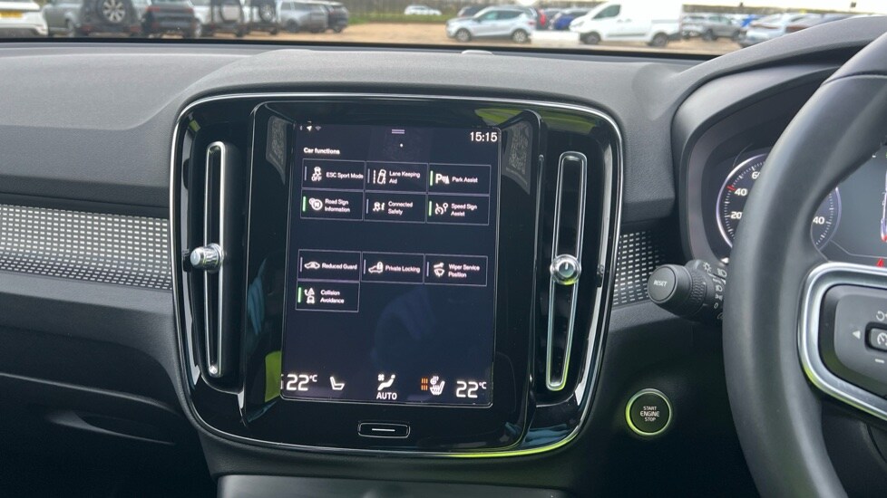 Used Volvo XC40 2022 for sale - 76575170: Photo 40