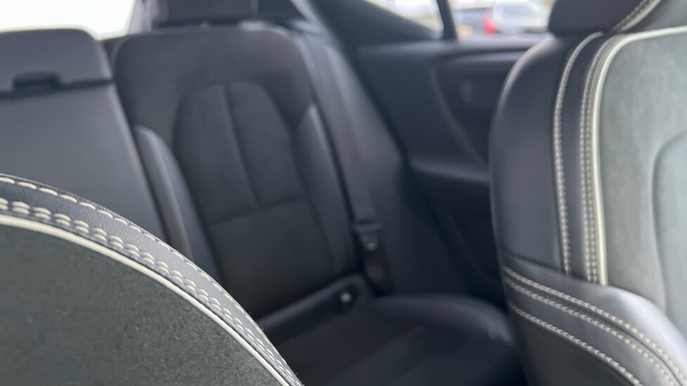 Used Volvo XC40 2022 for sale - 76575170: Photo 52