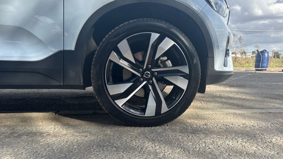 Used Volvo XC40 2025 for sale - 75591062: Photo 16