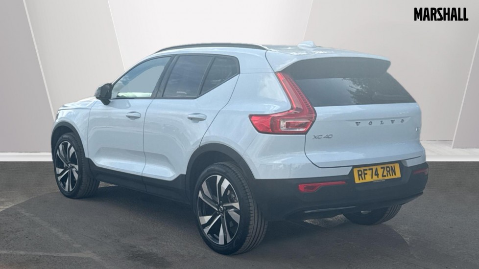 Used Volvo XC40 2025 for sale - 75591062: Photo 2