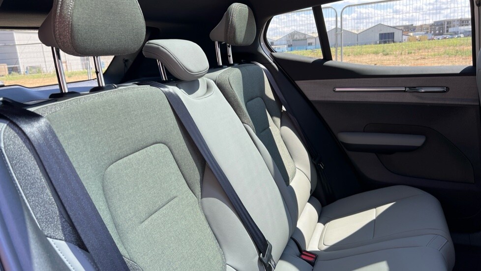 Used Volvo EX30 2025 for sale - 76112262: Photo 45