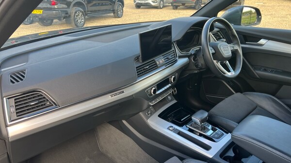 Used Audi Q5 2022 for sale - 76074308: Photo 10