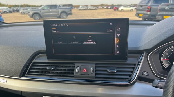 Used Audi Q5 2022 for sale - 76074308: Photo 46