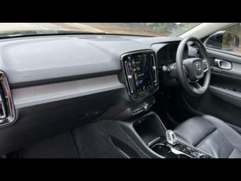 Used Volvo XC40 2021 for sale - 74721618: Photo